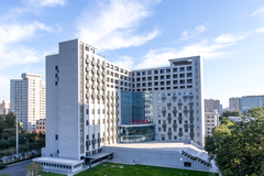 2024贵州高考多少分可以稳上首都医科大学？附2023首都医科大学各专业最低录取分