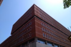 2024宁夏高考多少分可以稳上中国政法大学？附2023中国政法大学各专业最低录取分