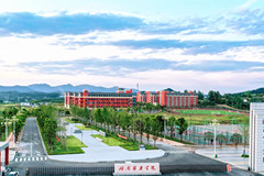 湖南医药学院录取分数最低多少分？附2023年高考最低投档线