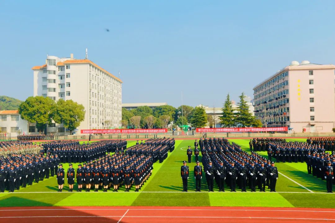 武汉警官职业学院贴吧图片