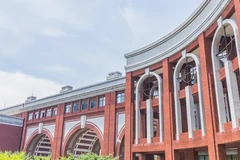 内蒙古高考最低多少分能上鄂尔多斯生态环境职业学院？附2024各专业最低分及位次